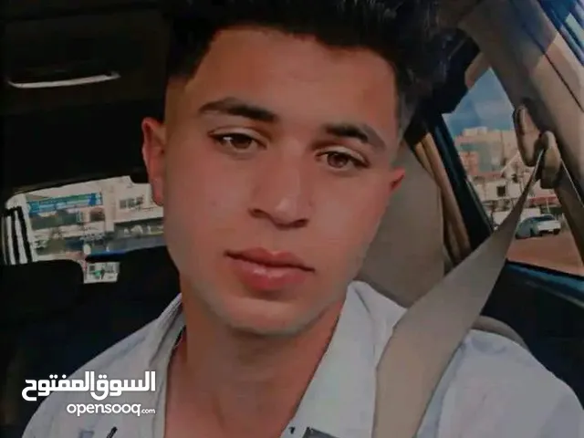 ليث