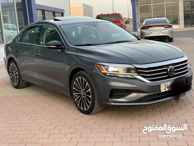2022 VOLKSWAGEN PASSAT, LIMITED