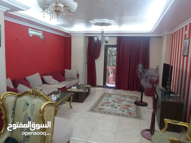 215 m2 3 Bedrooms Apartments for Sale in Giza Haram