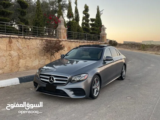 Mercedes benz E300 AMG بحالة الوكالة