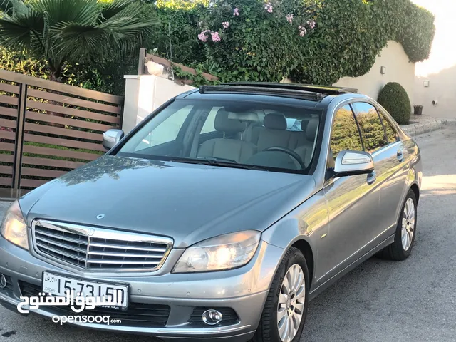 مرسيدس  c 200 وارد الوكالة