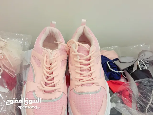 حذاء رياضي بناتي جملة ومفرد