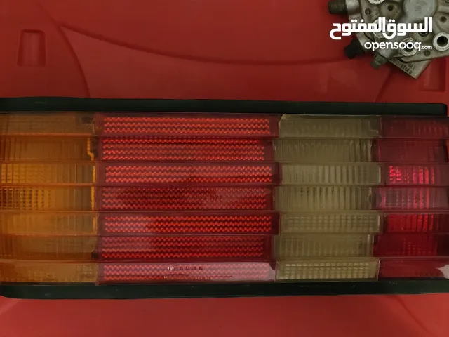 قطع غيار مرسيدس W126