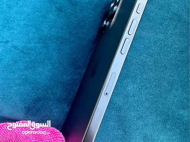 ايفون 16 بروماكس 512 اسود تيتانيوم بحالة الوكاله