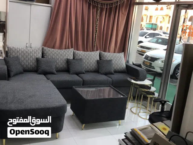 اوفر كنب جلوس 3متر في 2 متر ومتاح تفصيل لجميع المقاسات والالوان ولفتره محدوده جدا