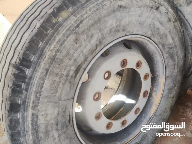 Other 22.5 Tyre & Rim in Tripoli