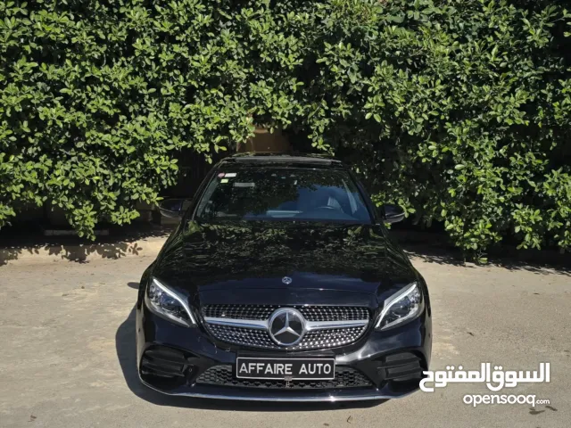 Mercedes C200 /2020 Affaire Auto On accepte l'échange des voitures