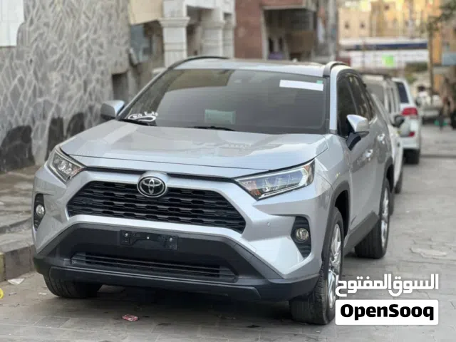 2020 تويوتا راف فور XLE