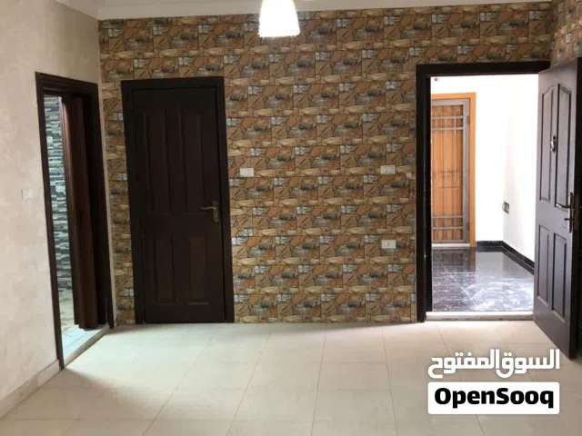 روف للإيجار في مرج الحمام من المالك مباشرة .. يرجى قراءة الإعلان كاملا قبل الاتصال