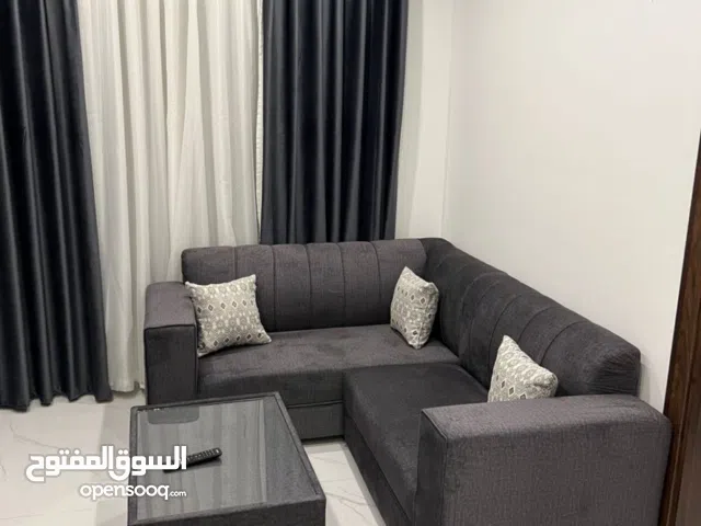 60 m2 Studio Apartments for Rent in Amman University Street