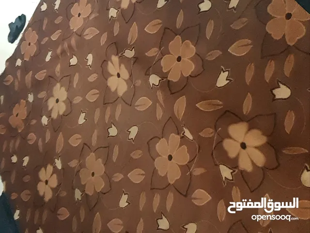 سجاد و مكيت مستخدام تفاصيل الوصف