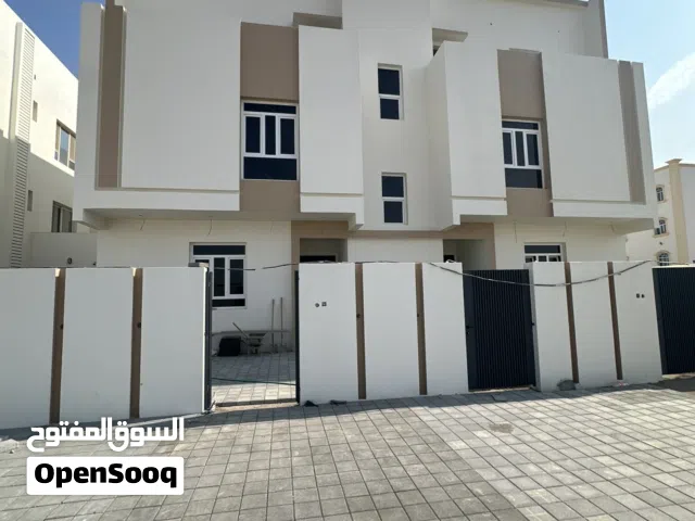 155 m2 4 Bedrooms Apartments for Sale in Muscat Al Maabilah