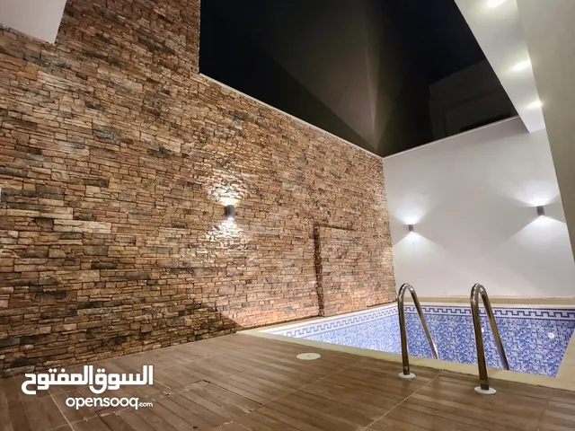 400 m2 4 Bedrooms Townhouse for Sale in Tripoli Al-Serraj