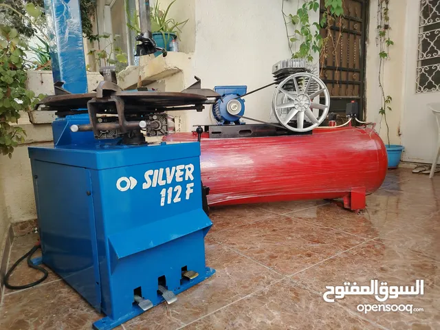 معدات محل بناشر للبيع بسعر حرق