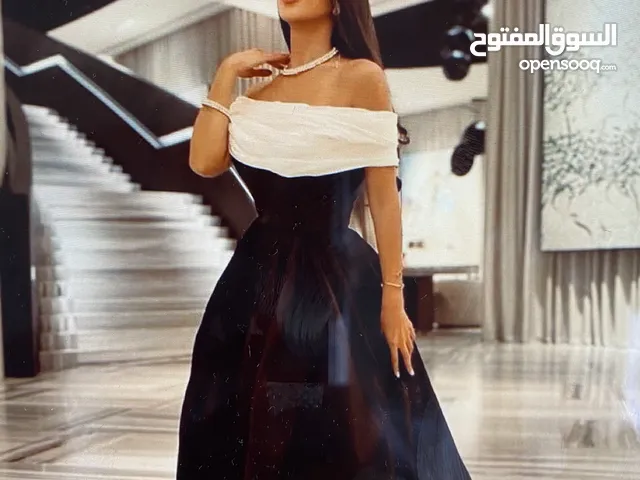 فستان اسود