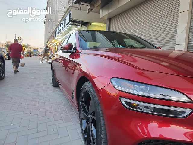 هيونداي جينيسيس