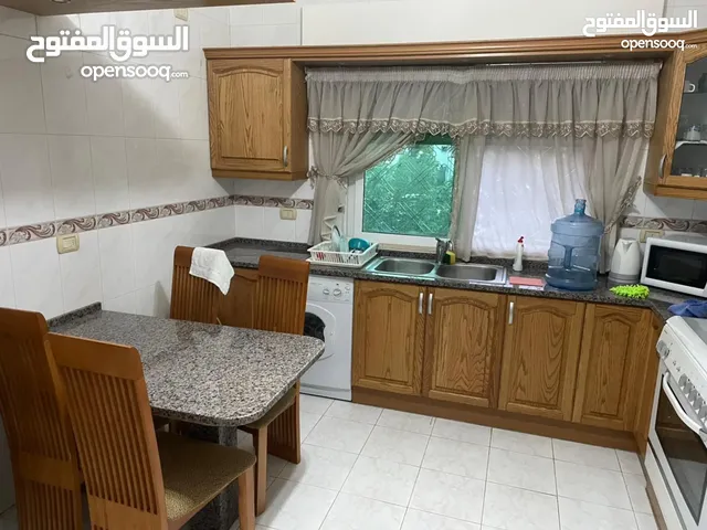 170 m2 3 Bedrooms Apartments for Rent in Amman Al Jandaweel
