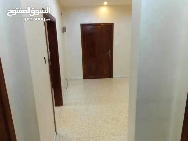 120 m2 4 Bedrooms Apartments for Rent in Madaba Madaba Center