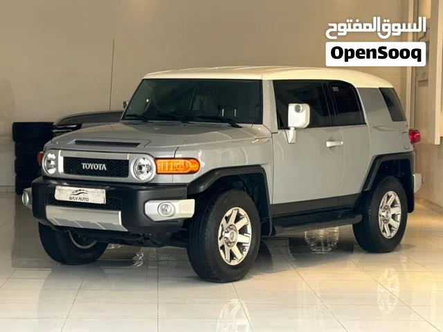 Toyota FJ CRUISER model 2020 FOR SALE clean titile