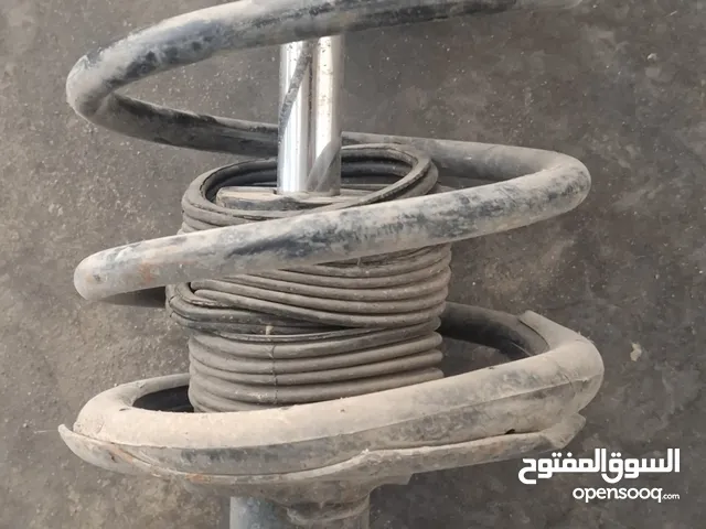 ثلاث صنوبرصات بحالة ممتازة لااكثر من نوع سياره هوندا ونيسان صني وتويوتا كورولا 2012