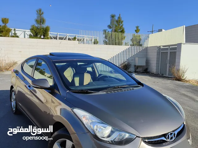 Used Hyundai Elantra in Amman