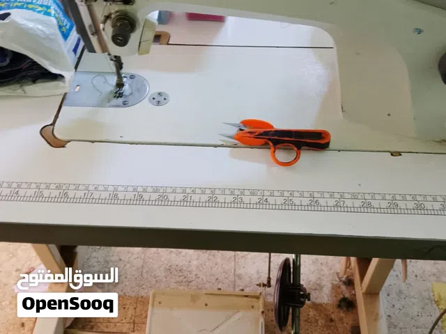 مكنة خياطة سنجر