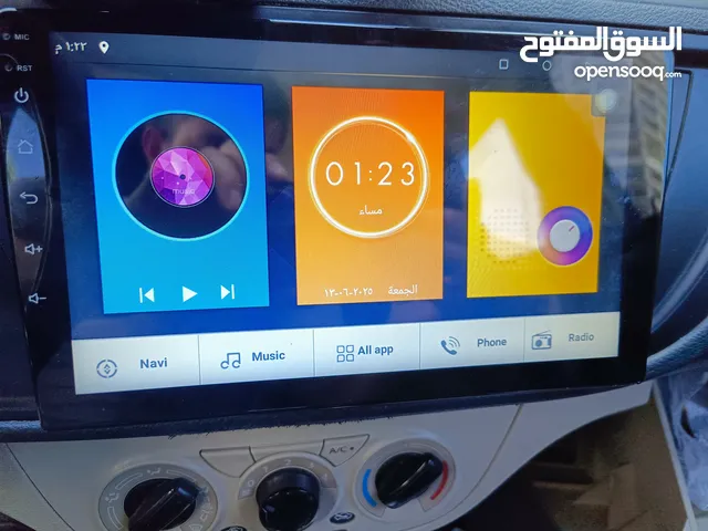 شاشة سياره
