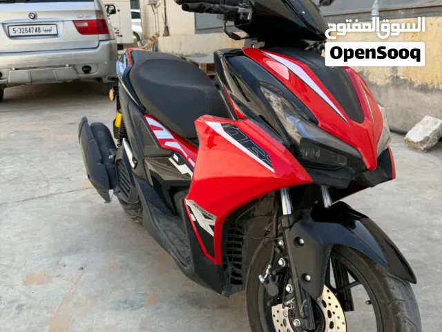 2025 Yamaha Aerox