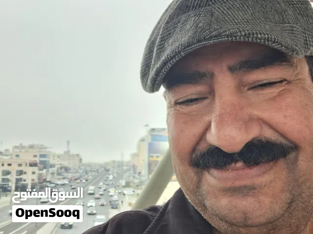 معلم لغة إنجليزية