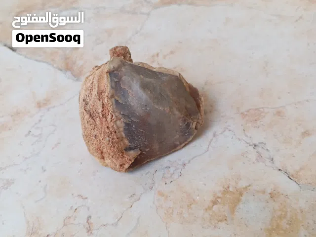 احجار مميز بتشكيلة جميلة بحاجة إلى إعادة تشكيلها