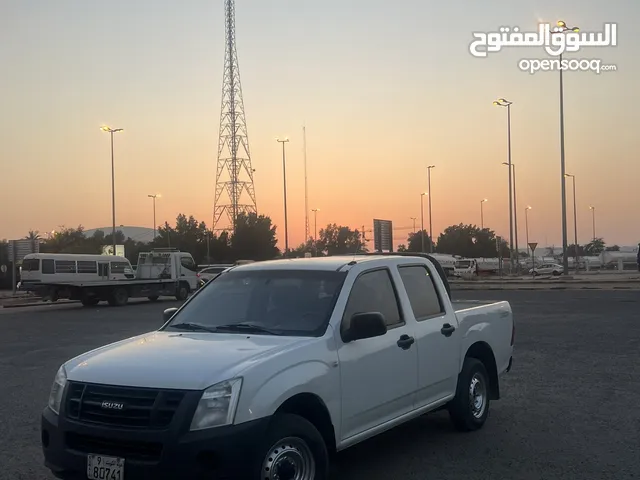Used Isuzu D-Max in Al Jahra