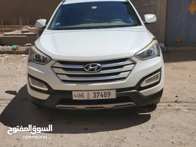 Hyundai Santa Fe 2013 in Aden