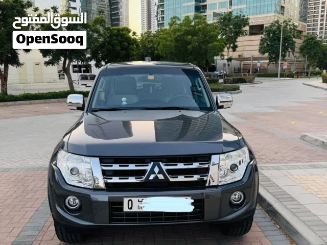 2014 ميتسوبيشي باجيرو GLS