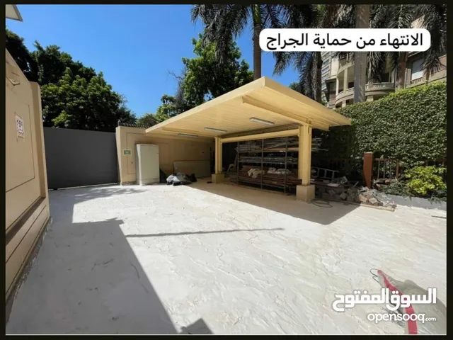 للبيع مظلة جراج معدنية بحالة ممتازة – مقاس 11×6 متر