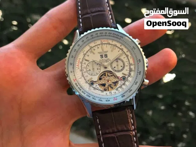 ساعة برتلينج   Breitling    تعمل بحركة اليد اوتوماتيك  مكينة ياباني ذات خزان طاقة  جلد طبيعي مختوم ب