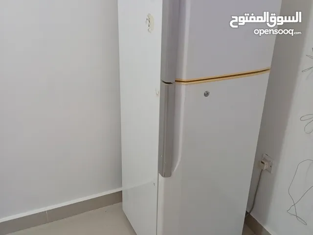 Hitachi Fridge-Full options