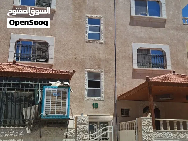 شقة للبيع بسعر مغري فرصه حقيقة للاستثمار