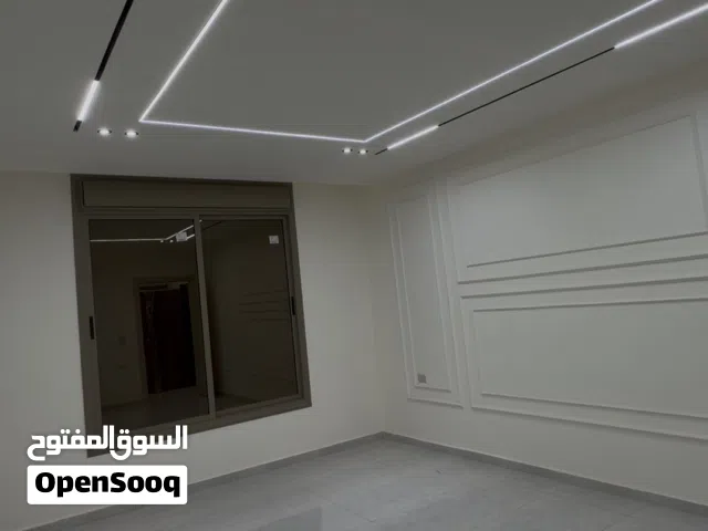 160 m2 3 Bedrooms Apartments for Sale in Irbid Al Hay Al Sharqy