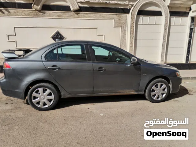 2016 Mitsubishi Lancer ES