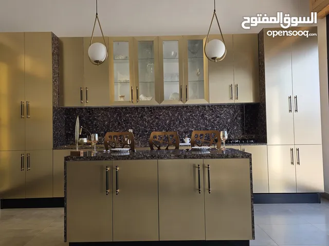 معرض للمطبخ للبيع
