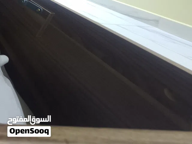 سرير نوم للبيع