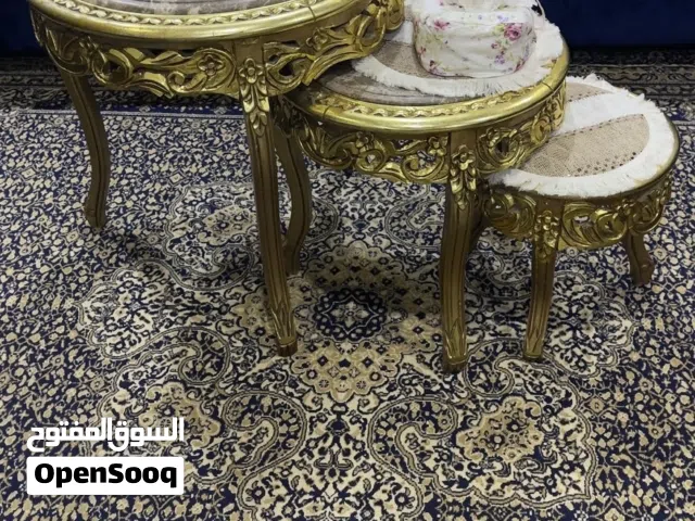 طاولات وسط