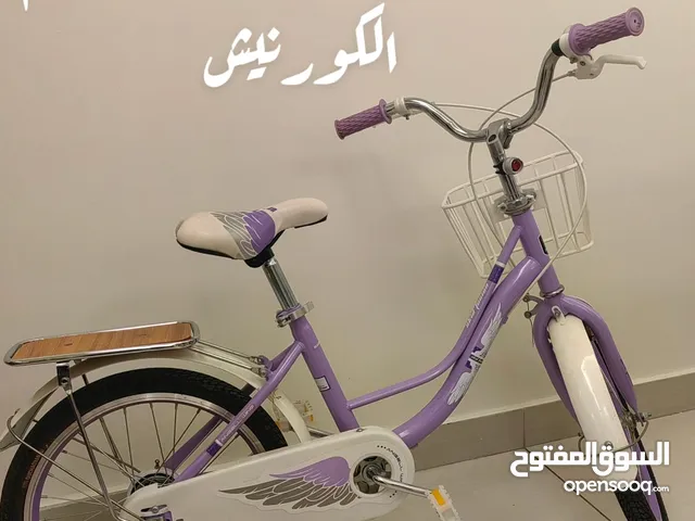 دراجة للبنات بحالة جيدة جدا.