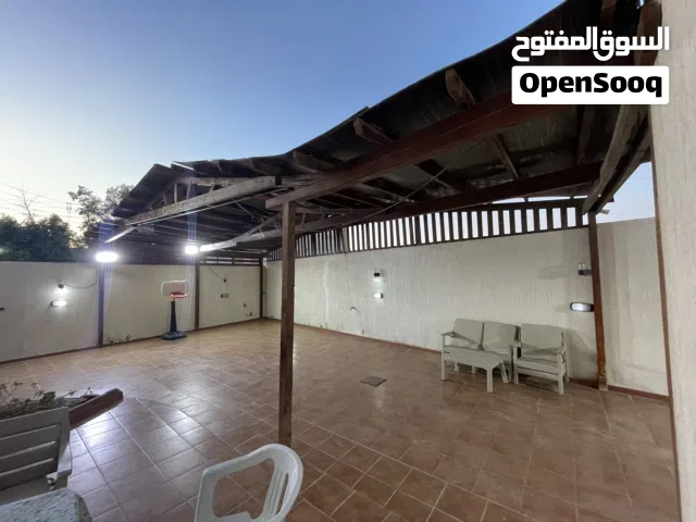 مظلة خشب معالج (10متر *5متر) قابل للمفاوضة