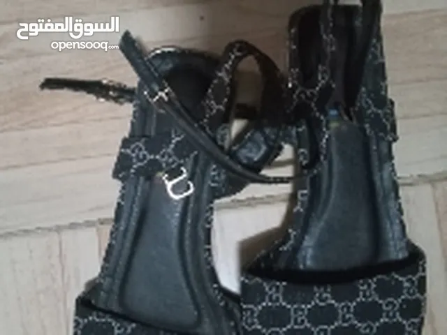 Black Comfort Shoes in Al Riyadh