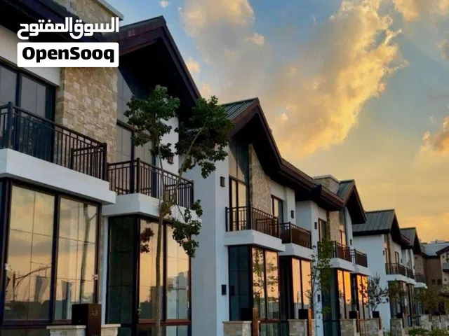 Town House  تاون هاوس للبيع استلام فوري في التجمع الخامس تقسيط علي 7 سنين او كاش بخصم 40%