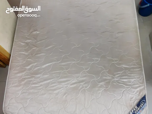فرشة زمبركية مستعمله للبيع