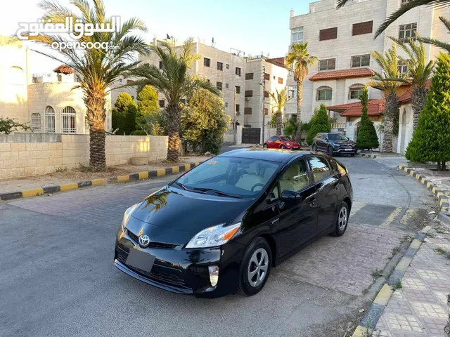 Used Toyota Prius in Zarqa