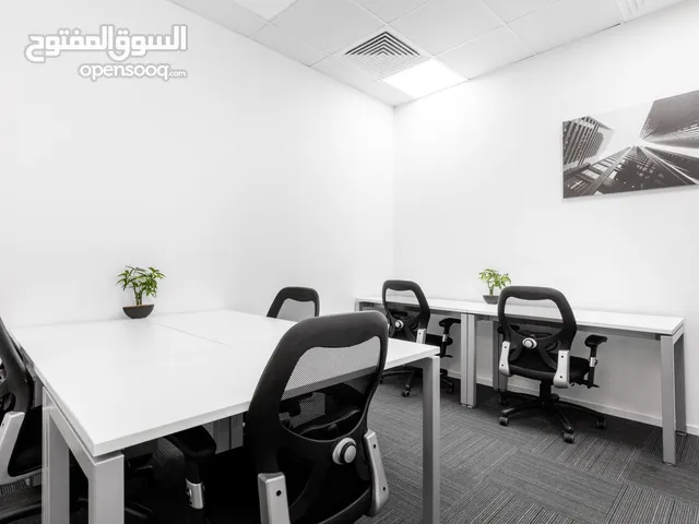 مساحة مكتبية خاصة تسع عدد 3 من الأفراد في AJMAN, Corniche