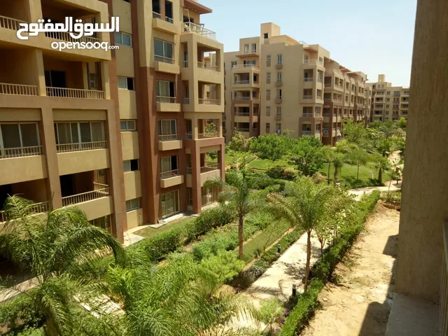 130 m2 2 Bedrooms Apartments for Sale in Giza 6th of October